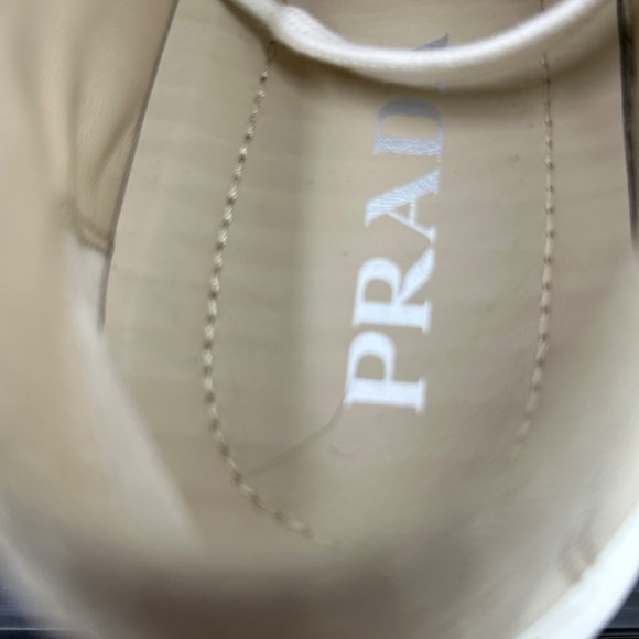 Women’s Prada re-wheel gabardine sneaker in Desert beige size 40.5 Italy - Picture 10 of 12